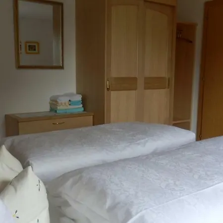 Vitalhof Schleicherhof - Wildauer Monika Apartamento Strass im Zillertal